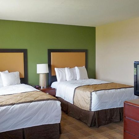 Extended Stay America Suites - Detroit - Auburn Hills - Featherstone Rd Exterior foto