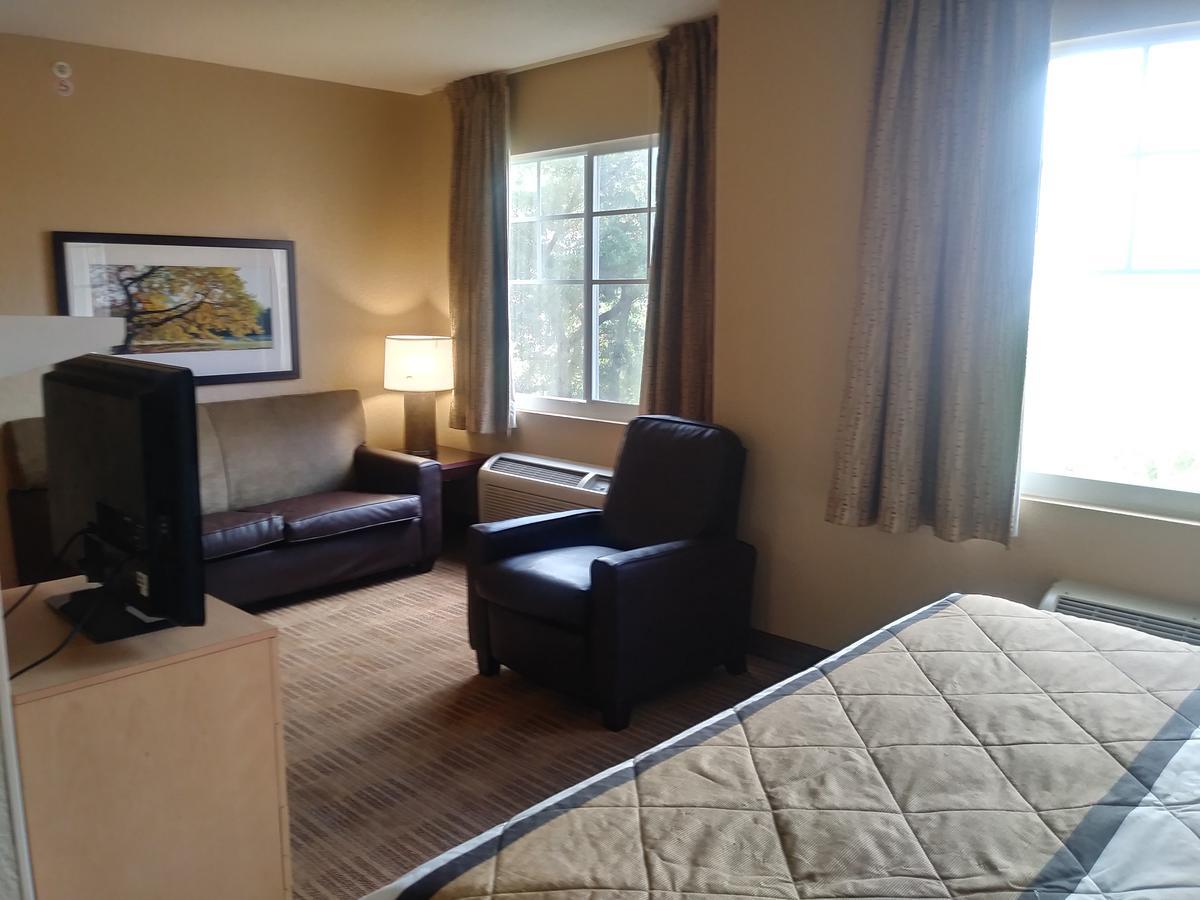Extended Stay America Suites - Detroit - Auburn Hills - Featherstone Rd Exterior foto