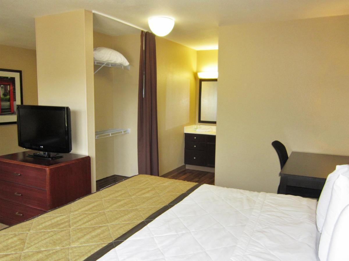 Extended Stay America Suites - Detroit - Auburn Hills - Featherstone Rd Exterior foto